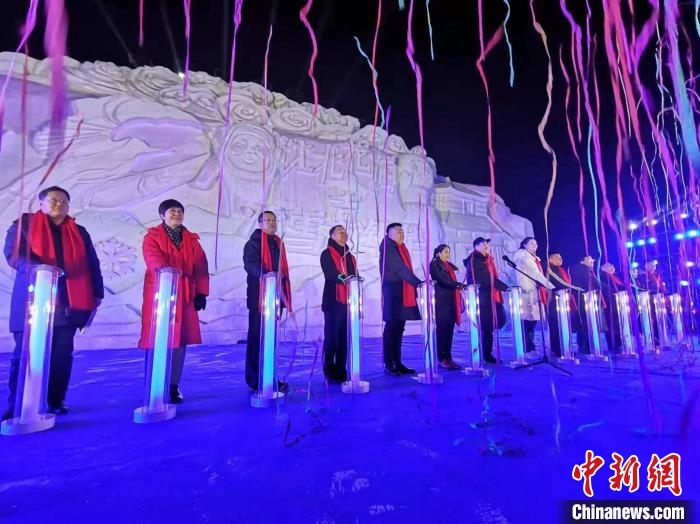啟動(dòng)儀式現(xiàn)場(chǎng)?！≮w桂華 攝