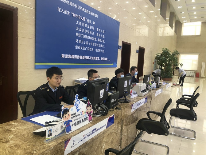 中共黨員、一等功榮立者王曙光不言放棄，堅持到比賽最后（王鵬）.jpg