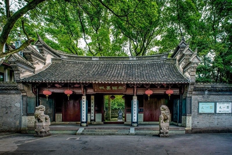 天一閣正門。 天一閣博物院供圖