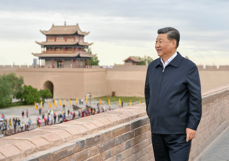 2019年8月20日，習近平總書記來到嘉峪關(guān)關(guān)城，登上城樓察看關(guān)城整體面貌，聽取河西走廊長城、關(guān)隘歷史文化情況介紹。