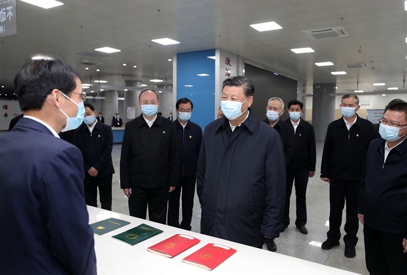 2021年3月23日，習(xí)近平在福建三明沙縣農(nóng)村產(chǎn)權(quán)交易中心考察。