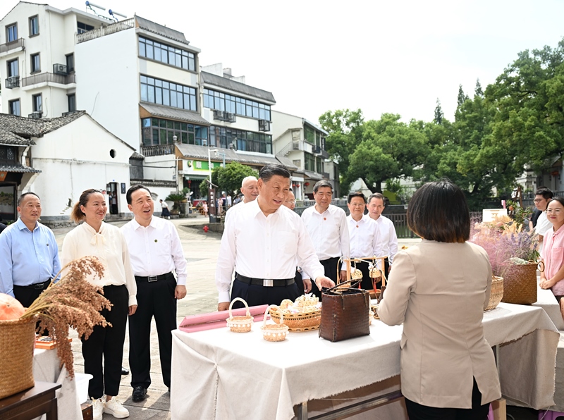 2023年9月20日，習(xí)近平在金華市義烏市后宅街道李祖村考察。