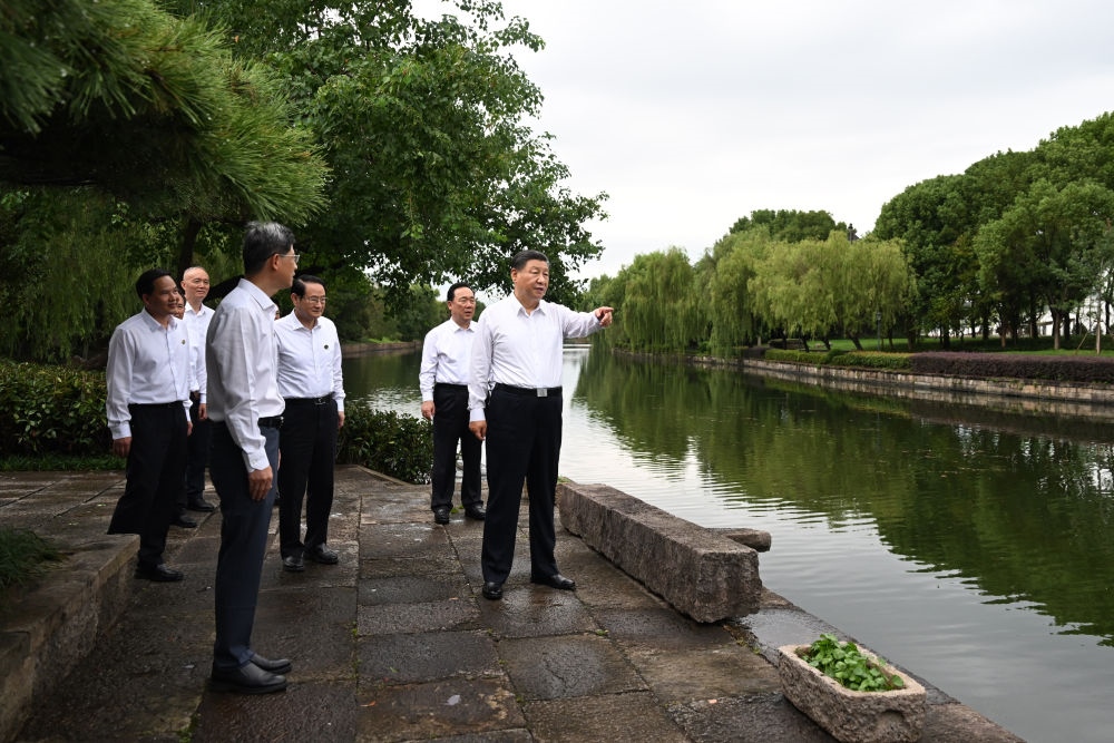2023年9月20日下午，習(xí)近平在浙江省紹興市浙東運(yùn)河文化園考察。新華社記者 謝環(huán)馳 攝