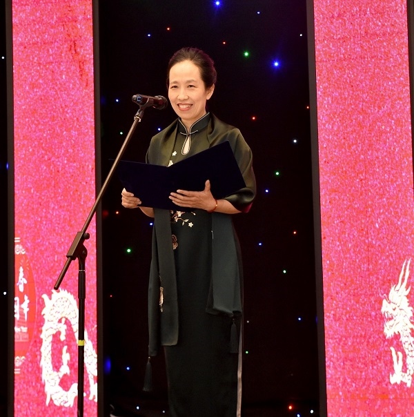 中國(guó)駐阿拉木圖總領(lǐng)事蔣薇致辭。中國(guó)駐阿拉木圖總領(lǐng)館供圖