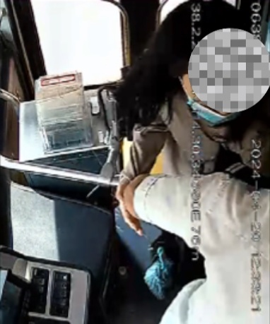 公交車上他一聲大吼！魏杰，好樣的！