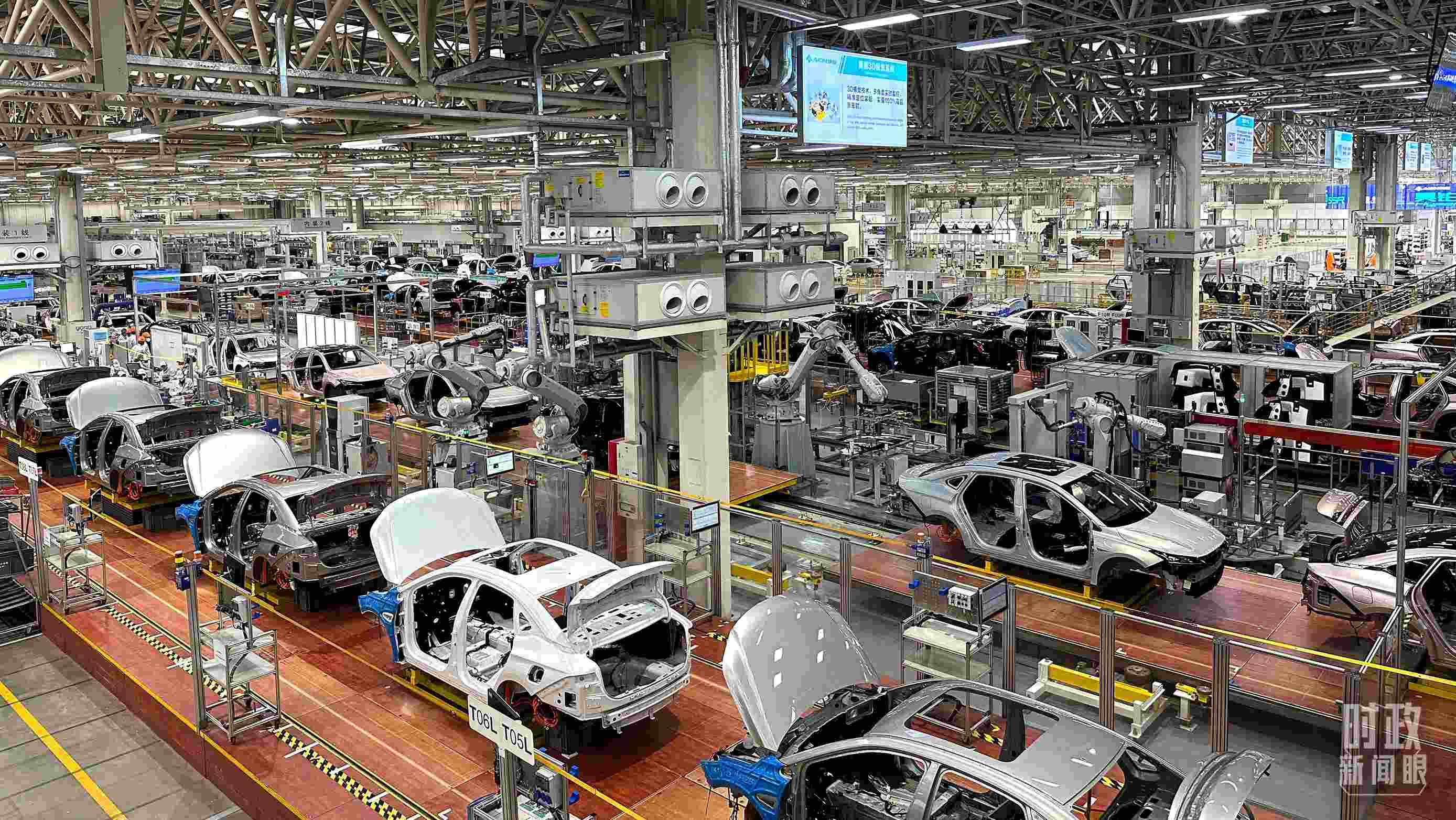 廣州廣汽埃安總裝車間智能生產(chǎn)線。2023年4月，習(xí)近平曾到這里考察。（總臺央視記者趙化拍攝）