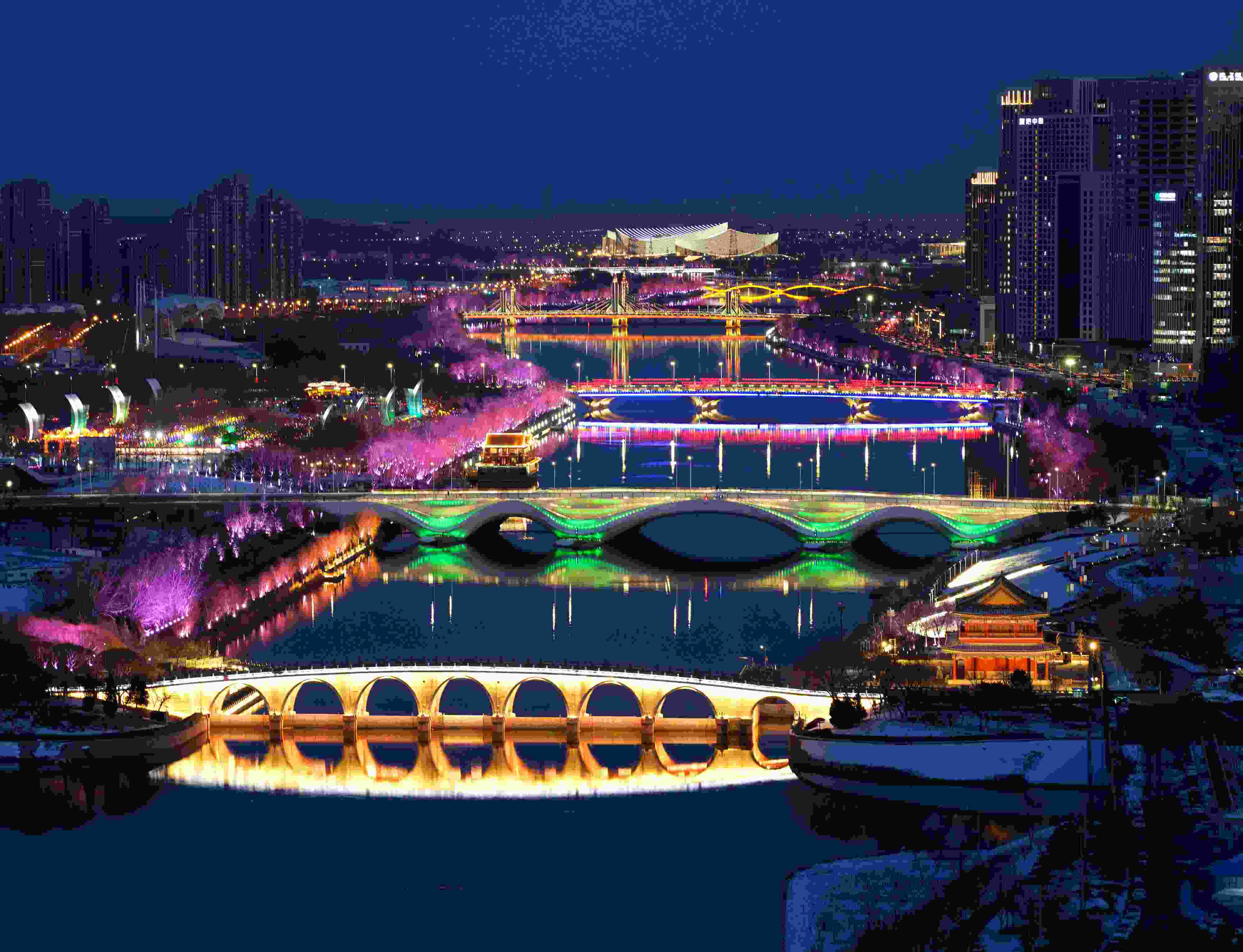 2024年2月22日，京杭大運(yùn)河北京通州段夜景。