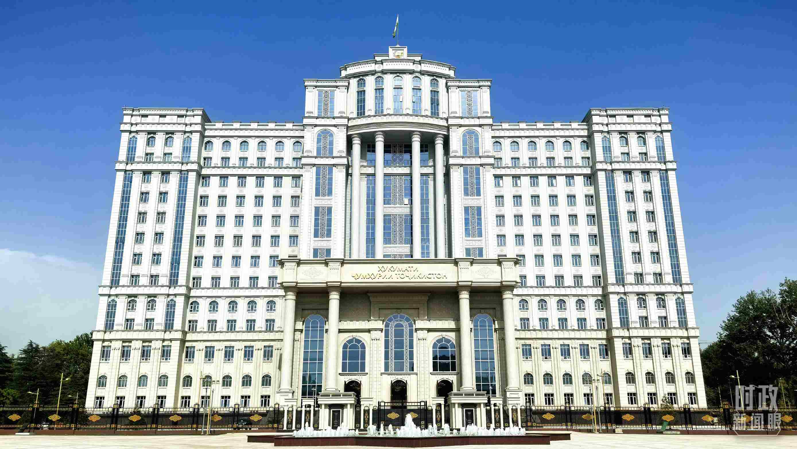 △中方援建塔政府大樓。（總臺央視記者鄂介甫拍攝）