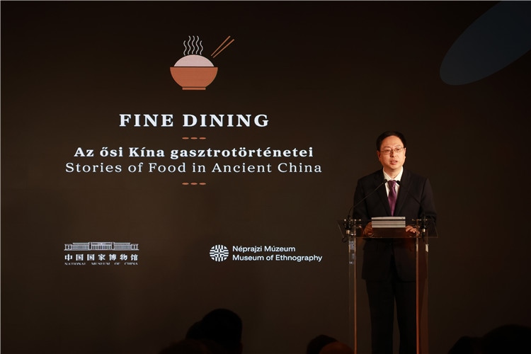 中國(guó)國(guó)家博物館副館長(zhǎng)楊帆致辭。圖片由中國(guó)駐匈牙利大使館提供。