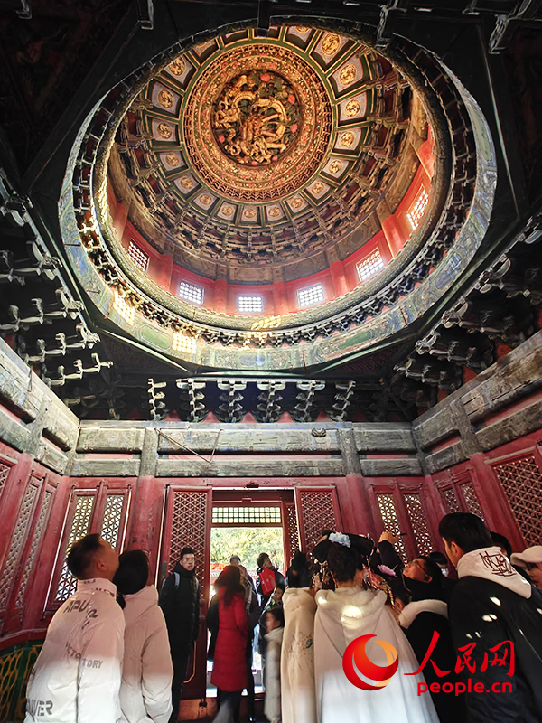 2025年1月，游客正在故宮博物院參觀。人民網(wǎng)記者 韋衍行攝
