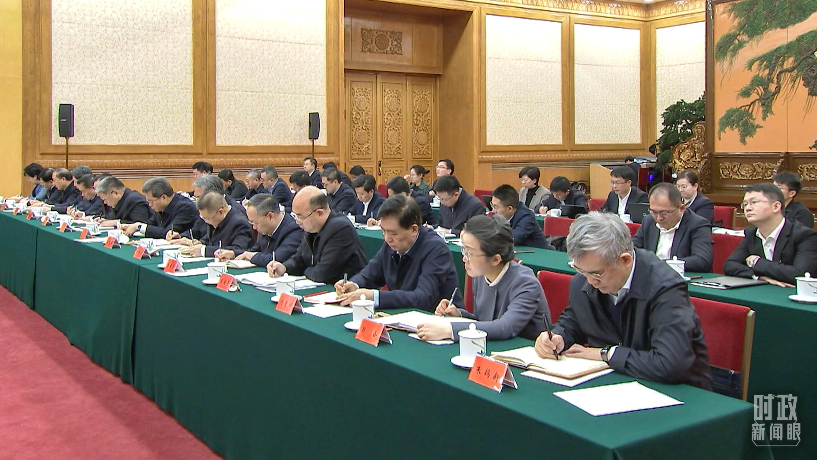 △2月17日，民營企業(yè)座談會現(xiàn)場。