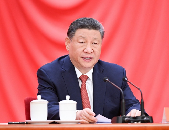 4月28日，慶祝中華全國總工會成立100周年暨全國勞動模范和先進(jìn)工作者表彰大會在北京人民大會堂隆重舉行。中共中央總書記、國家主席、中央軍委主席習(xí)近平出席大會并發(fā)表重要講話。新華社記者 李學(xué)仁 攝